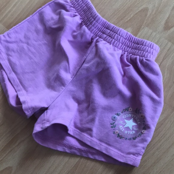 Converse Comfy Lavender Shorts Size 4T - Picture 4 of 8